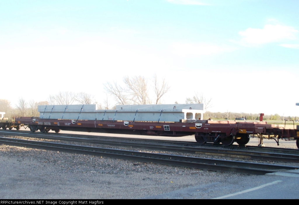 BNSF 585708